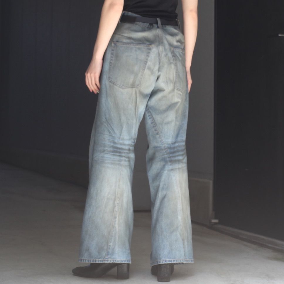 【残りわずか】3D Twisted Wide Leg Jeans