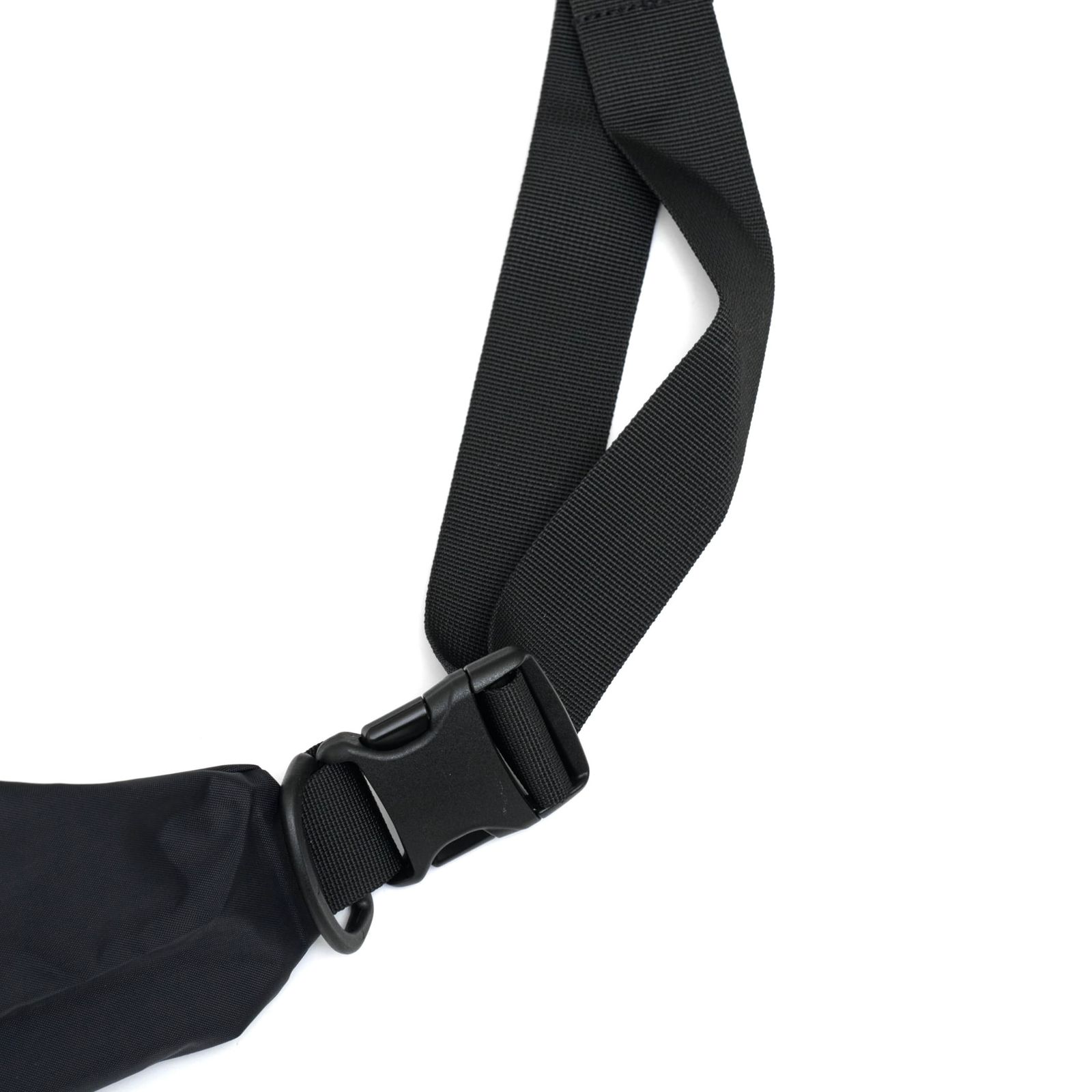 【再販売通知受付可能】3 Pockets Shoulder Bag