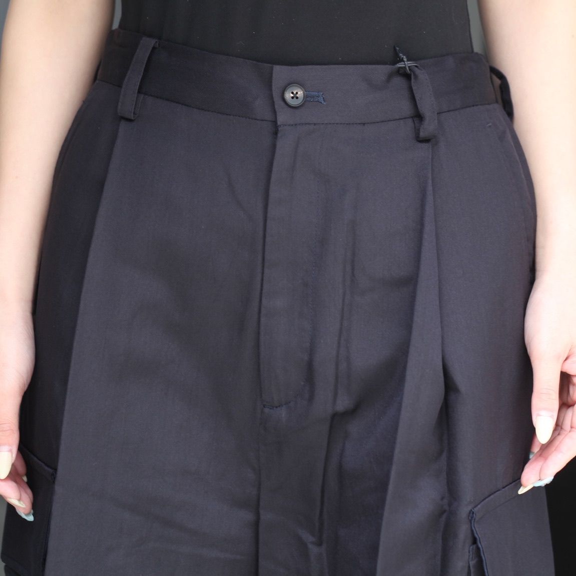 【残り一点】Silk Cupro Cargo Short Trousers