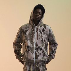 【残り一点】Zip Up Hoodie Xin