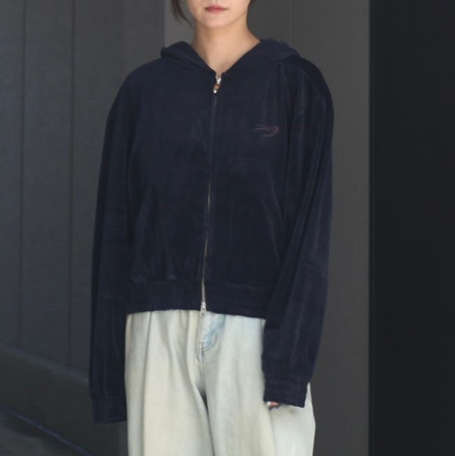 【残り一点】Our Basic Velor Hoodie