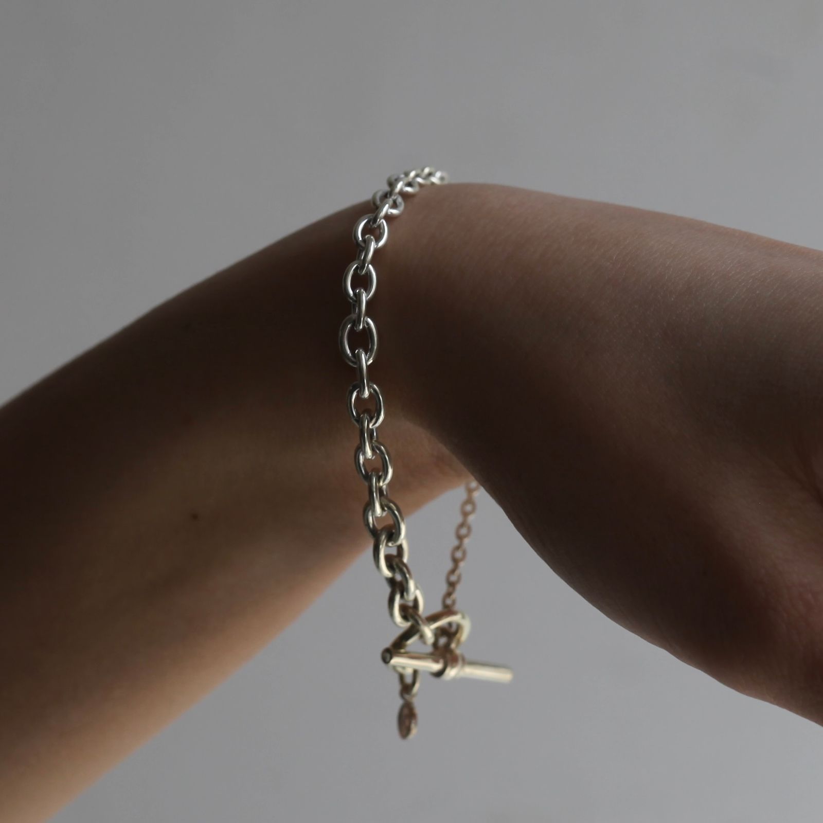 【残り一点】Gradient Oval Chain Bracelet T-BAR