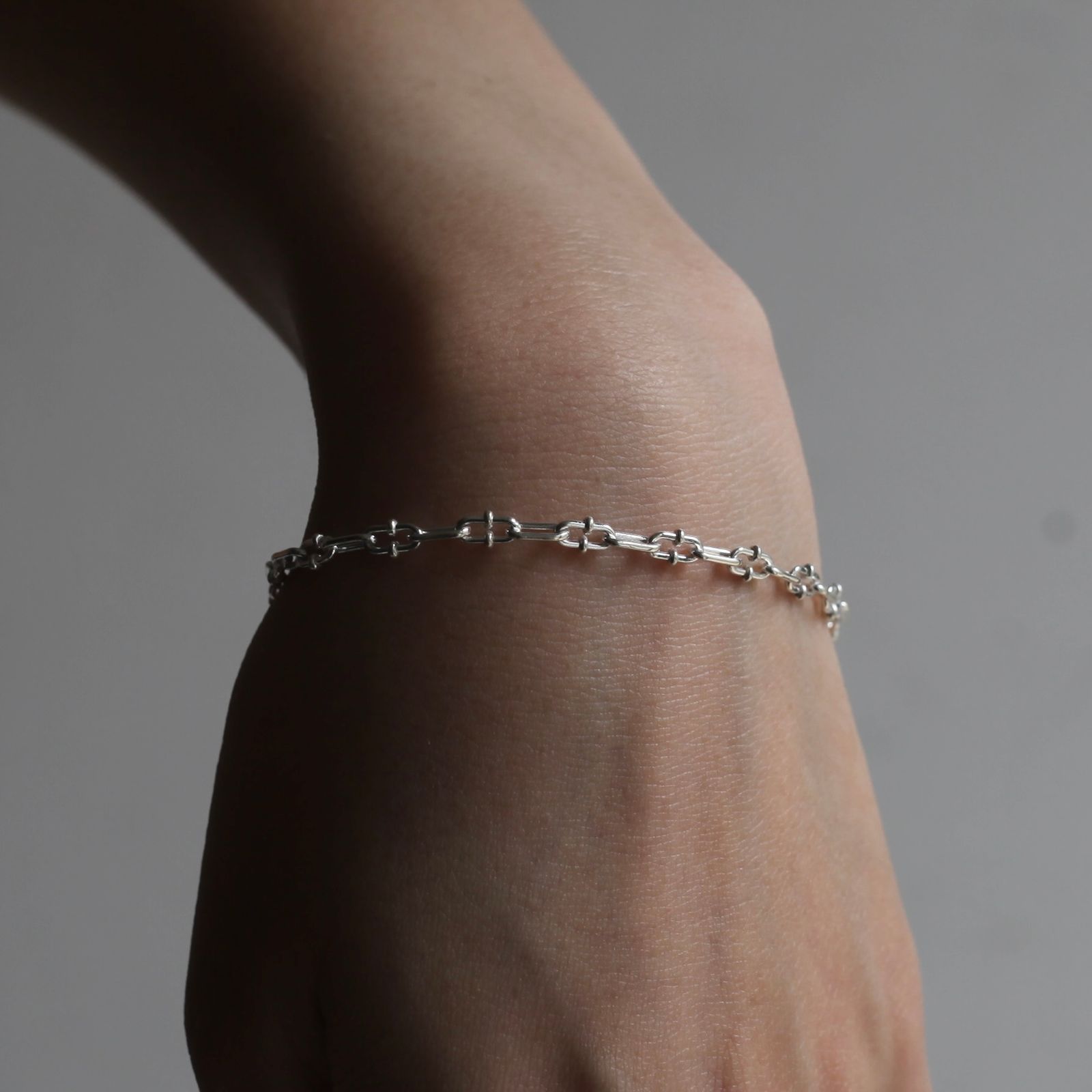 【残り一点】Oval Marina T-BAR Bracelet