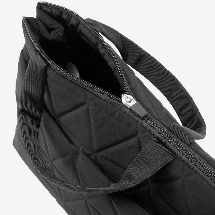 【残り一点】Geoface Box Tote