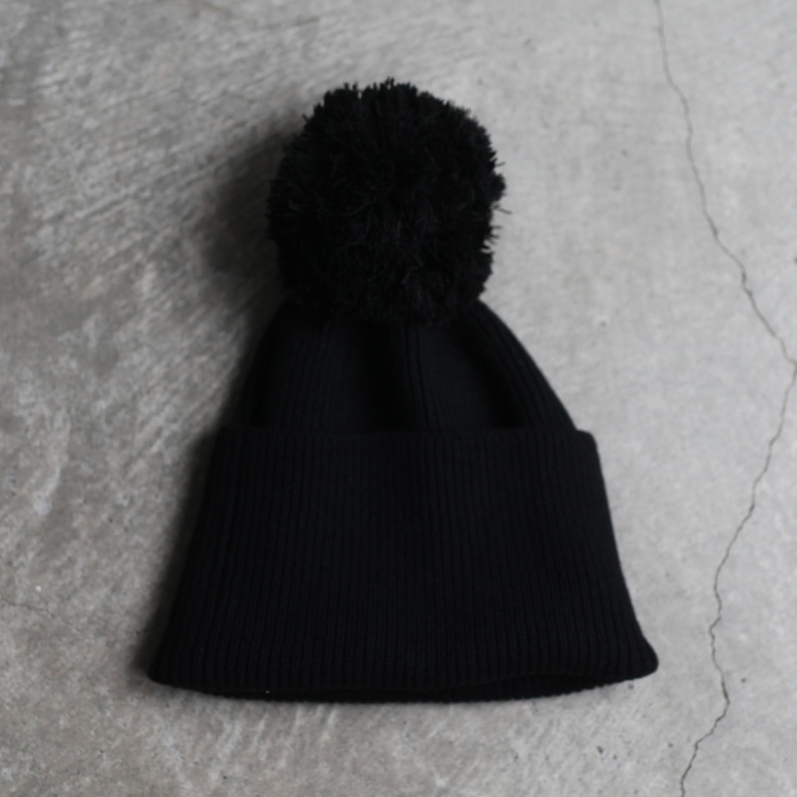 【残り一点】Pom Beanie(ARCHIVE)
