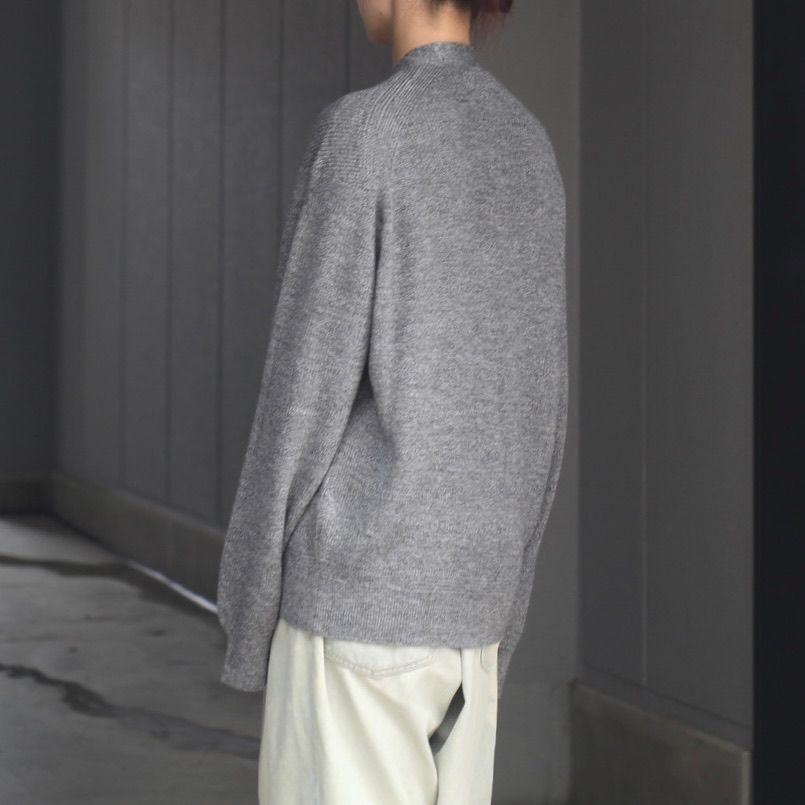 【残り一点】Aze V Neck Cardigan