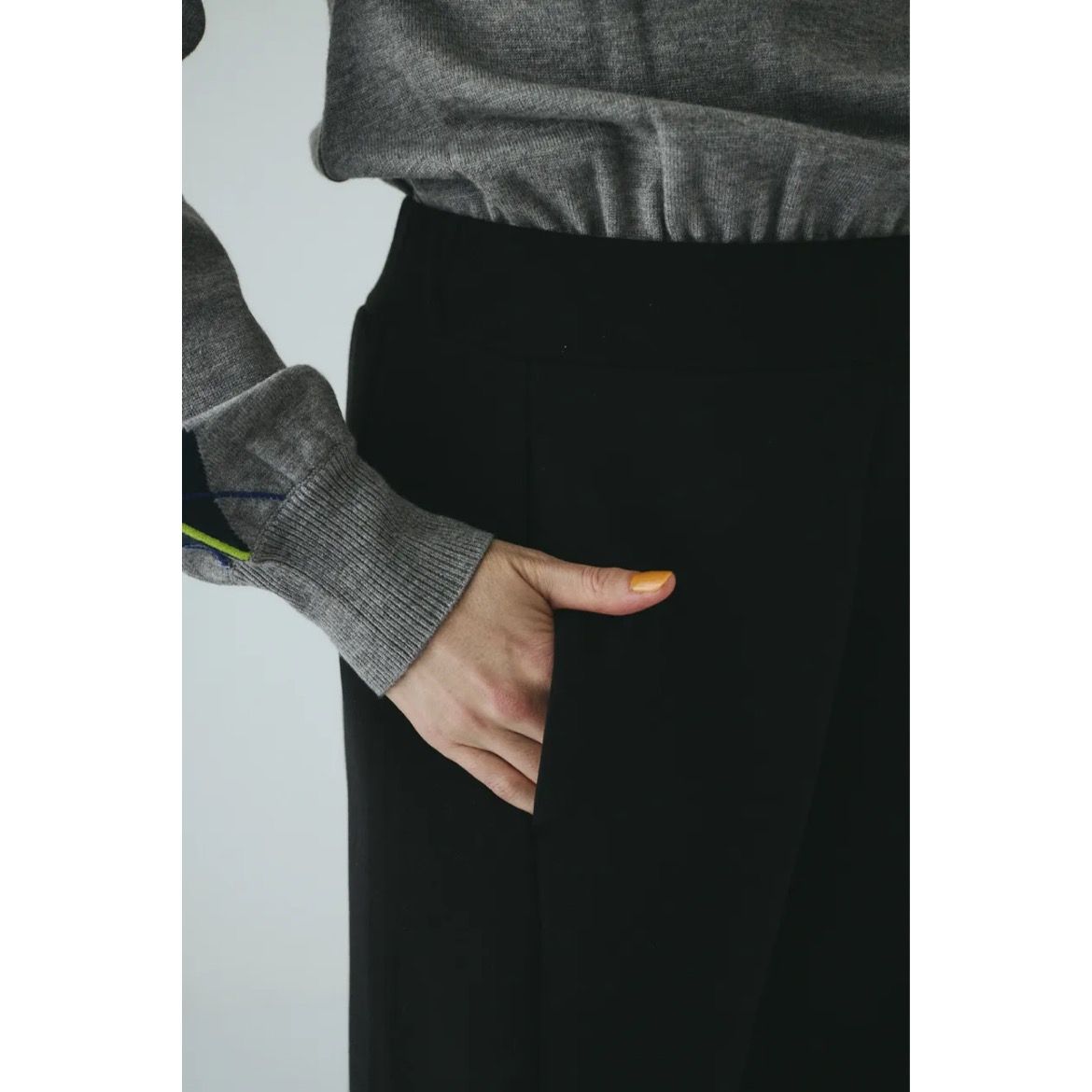 【残り一点】Feels Switching Pants