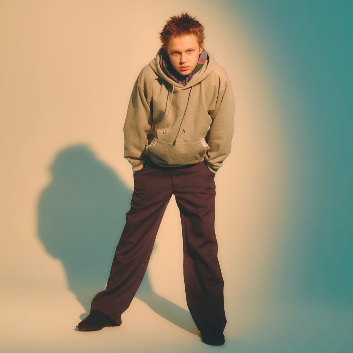 【残り一点】Frill Pocket Hoodie