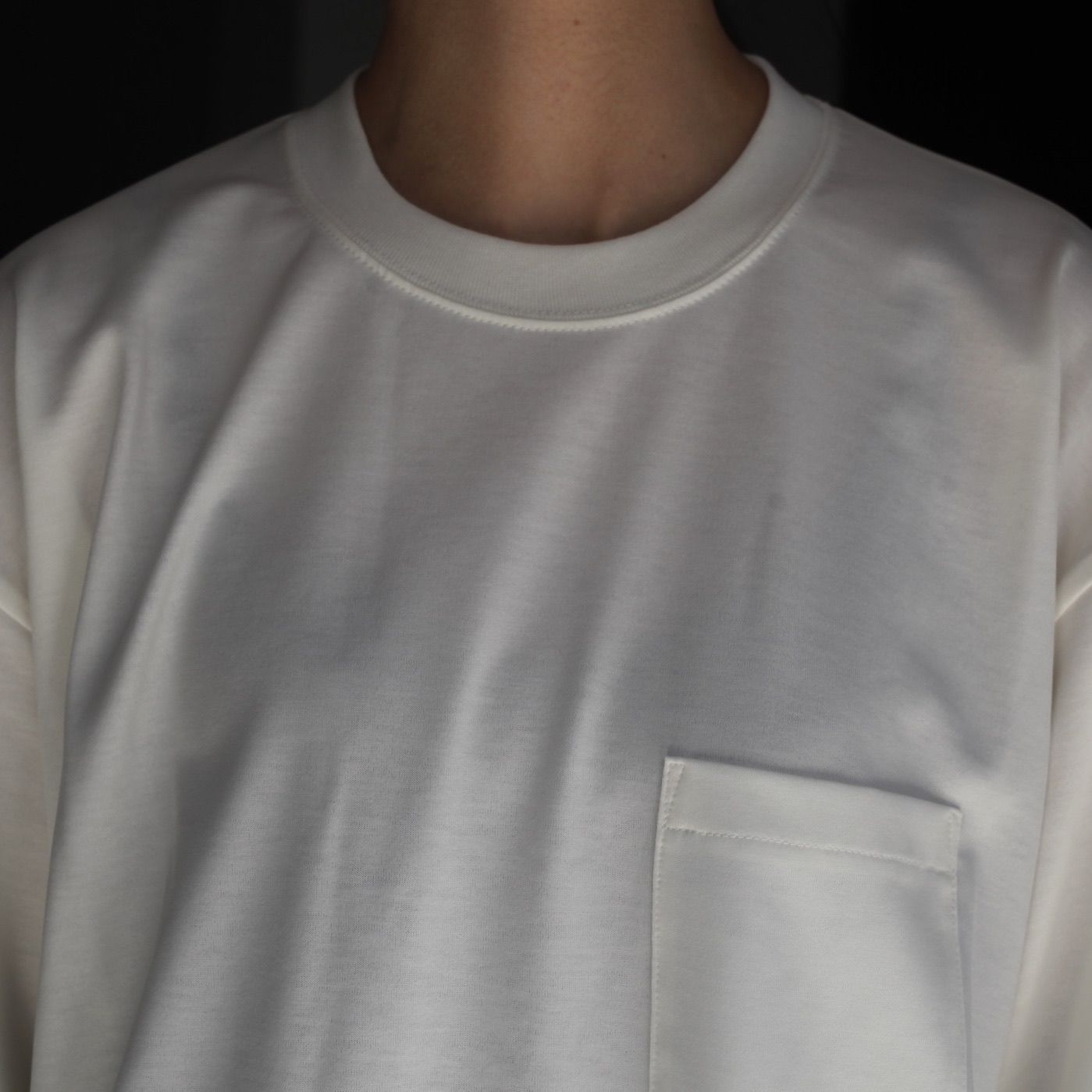 【残りわずか】Supima Cotton Oversized Long Sleeve Pocket Tee