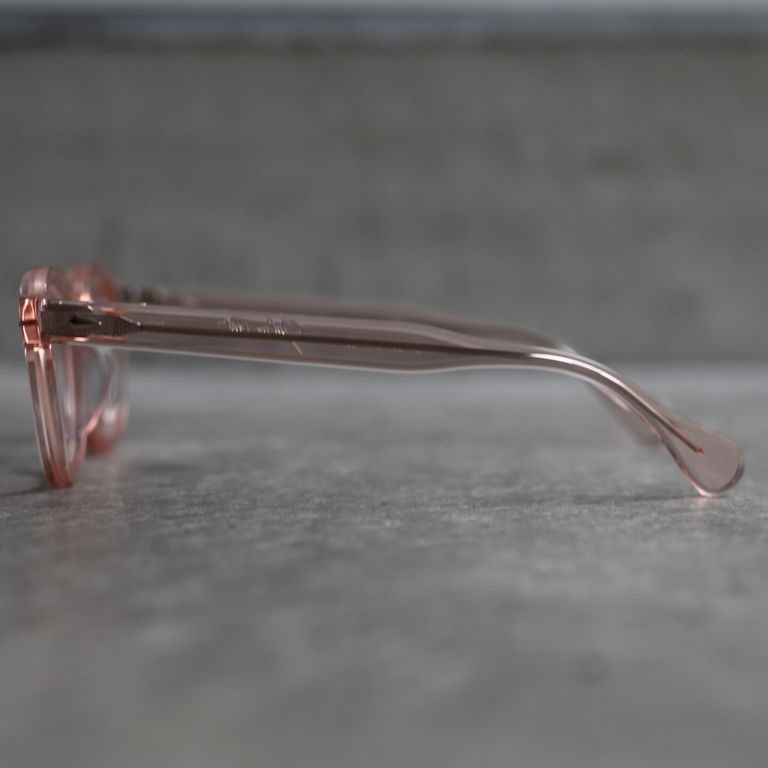 レンズ : CLEAR