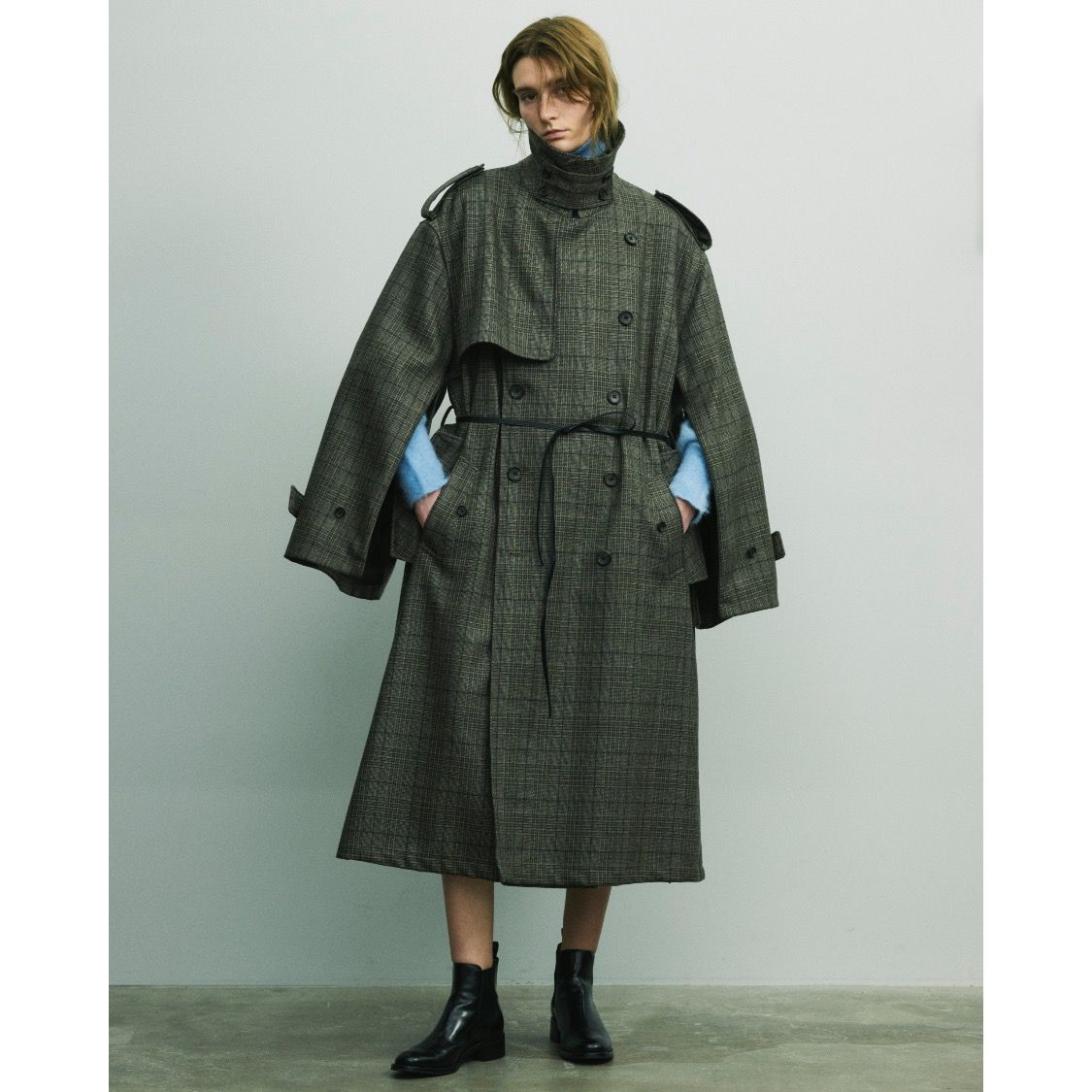 stein19aw LAY OVERSIZED OVERLAP COAT+storksnapshots.com