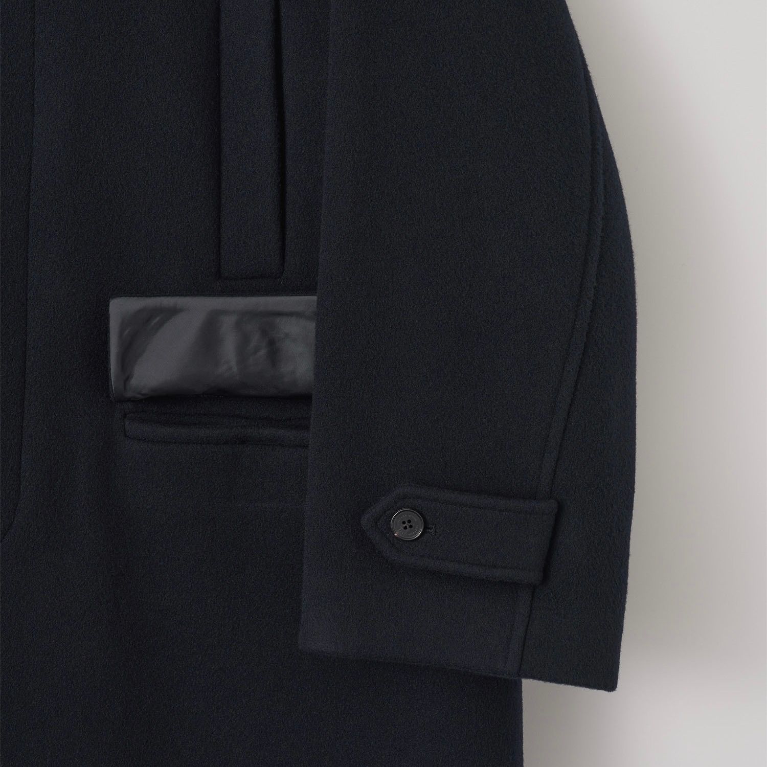 【残り一点】Voyager Bold Balmacaan Coat