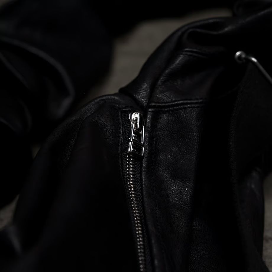 【お取り寄せ注文可能】Leather Wave Bag