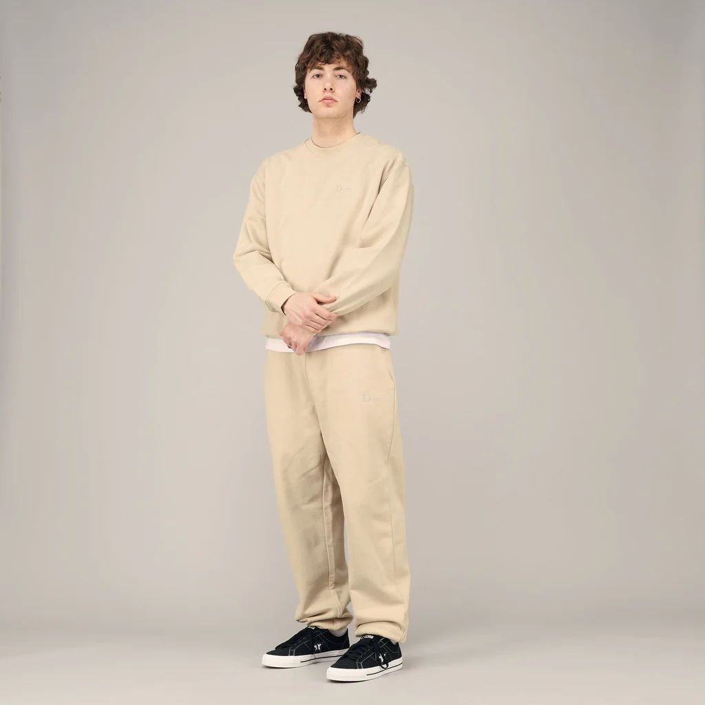 【残りわずか】Classic Small Logo Crewneck