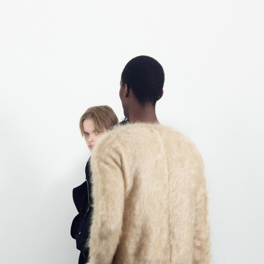 【残り一点】Brushed Mohair V-Neck Sweater
