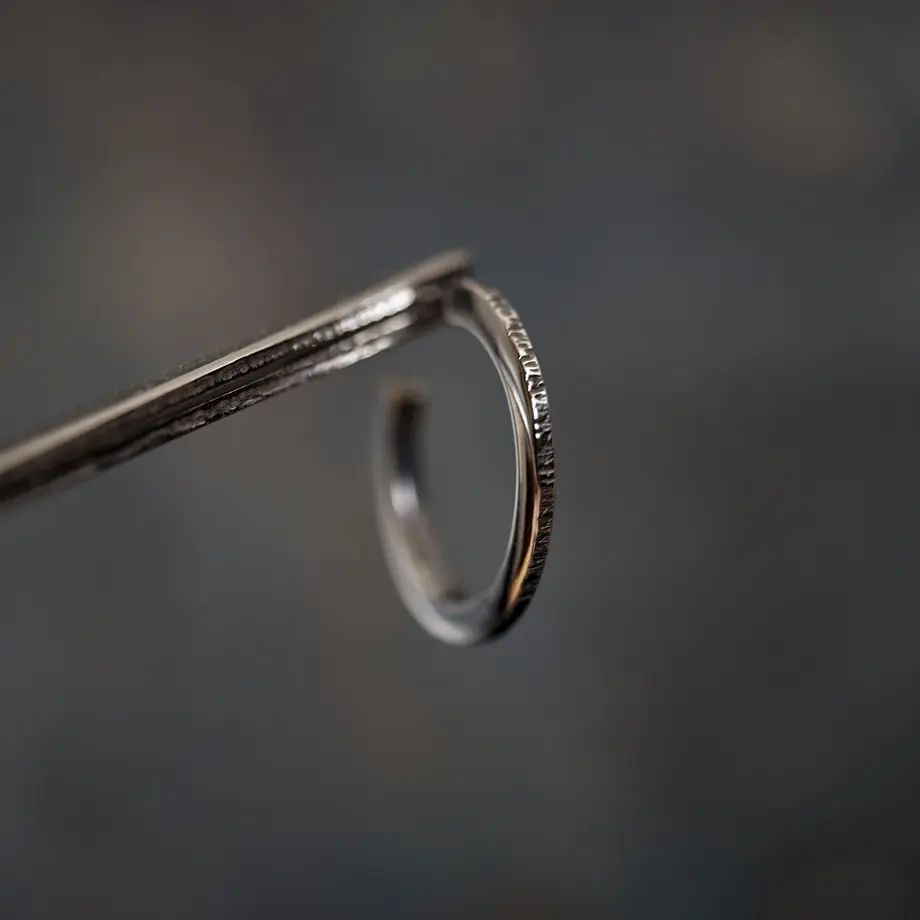 【残り一点】Thin Rain Pierce(SILVER）