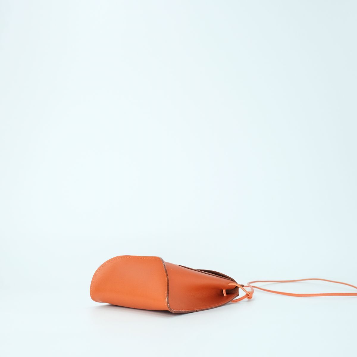 【残りわずか】Bent Pouch