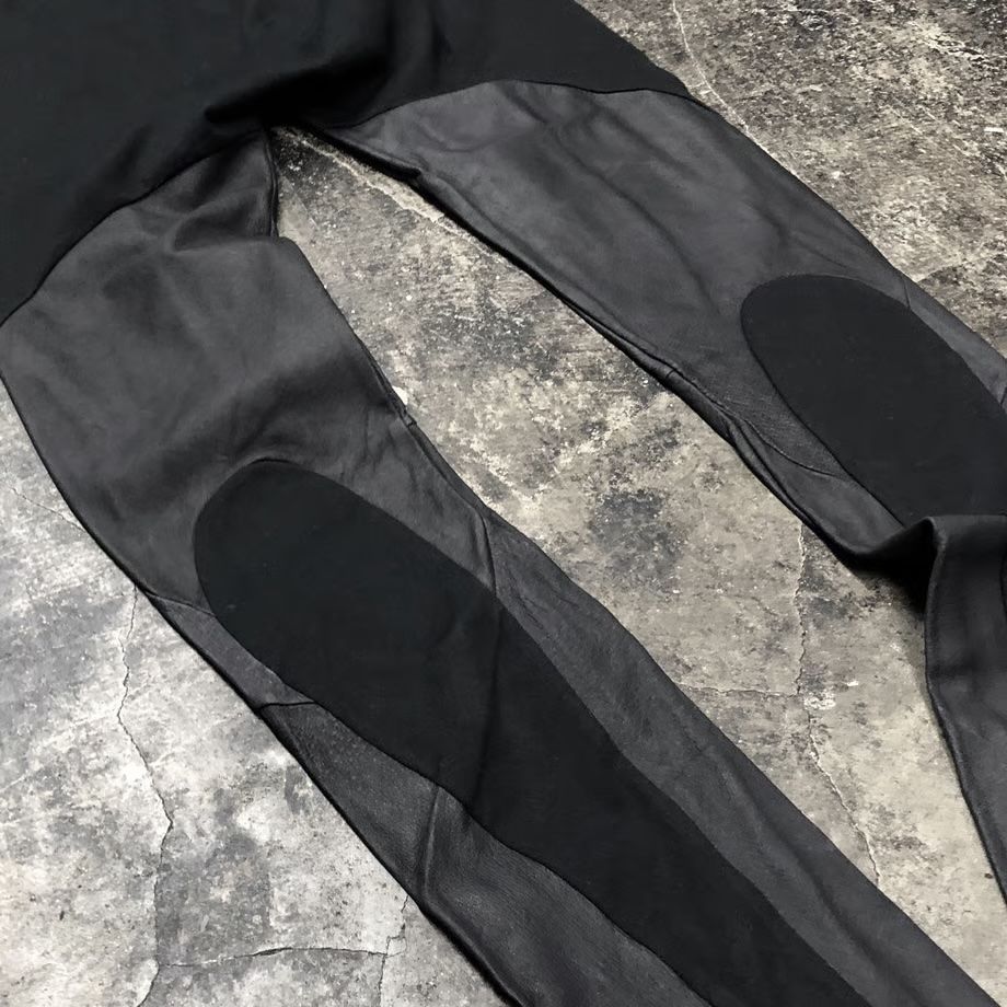 【お取り寄せ注文可能】Leather Leggings Anatomical