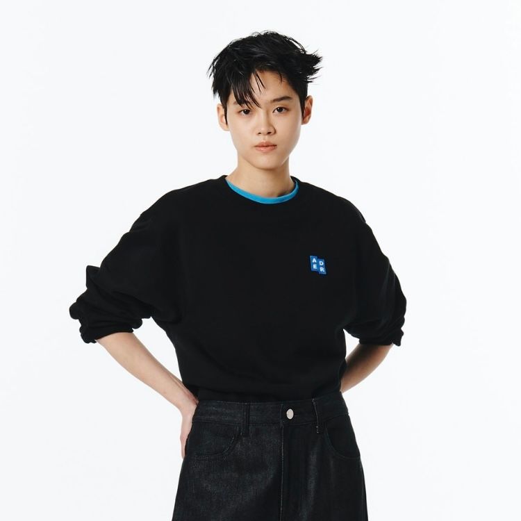 【残り一点】Sig; BL Tag Sweatshirt 01