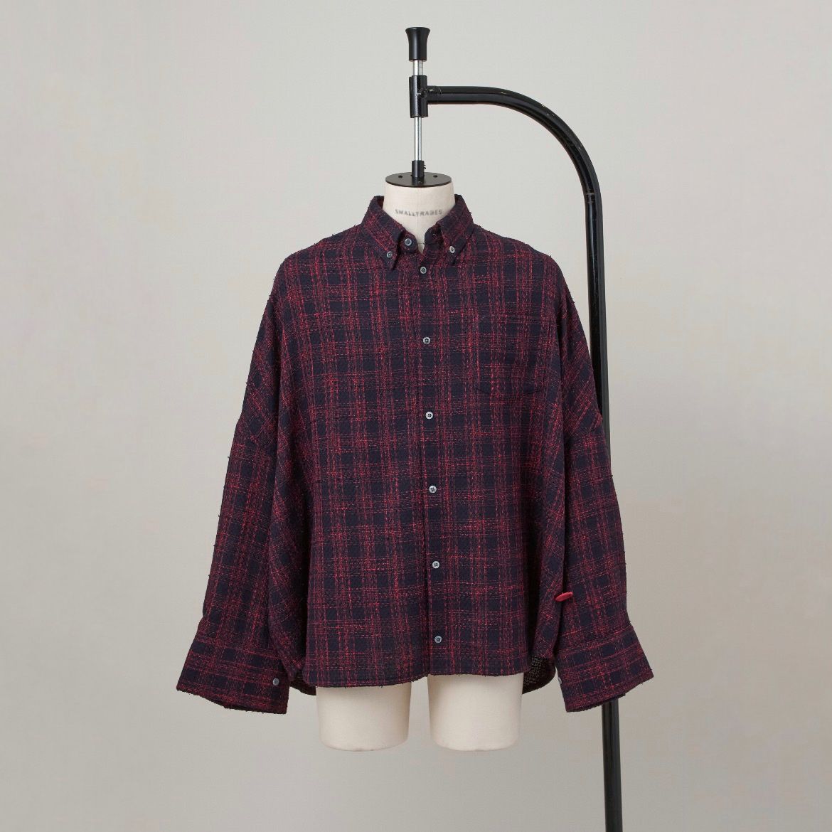 かこ 11月下旬～12月中旬① SHINYAKOZUKA - 【残り一点】Giant Shirt | ACRMTSM ONLINE STORE