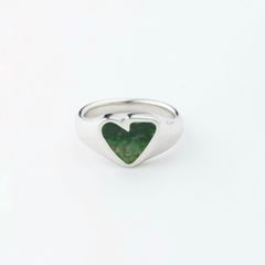 【お取り寄せ注文可能】Heart Stone Ring(GREEN×SILVER)