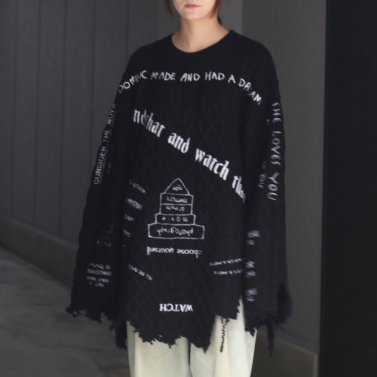 【残り一点】"TATTOO" Embroidery Cable Knit