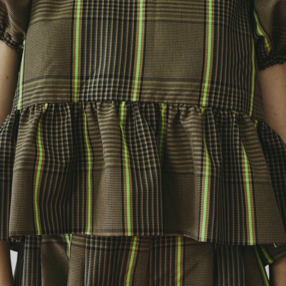 【残り一点】Volume Sleeve Tops