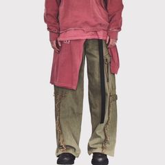 【残りわずか】Slash Seam Twist Cargo Jeans