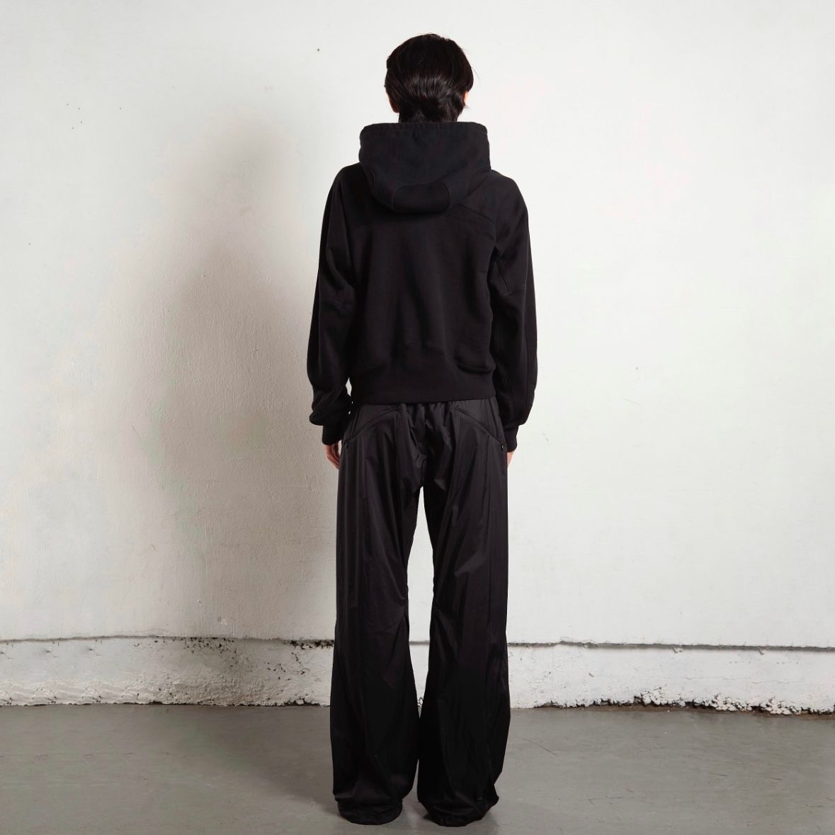 【残りわずか】Panelled Pullover Hoodie