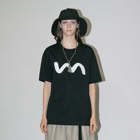 【残り一点】Mロゴ刺繍Tee