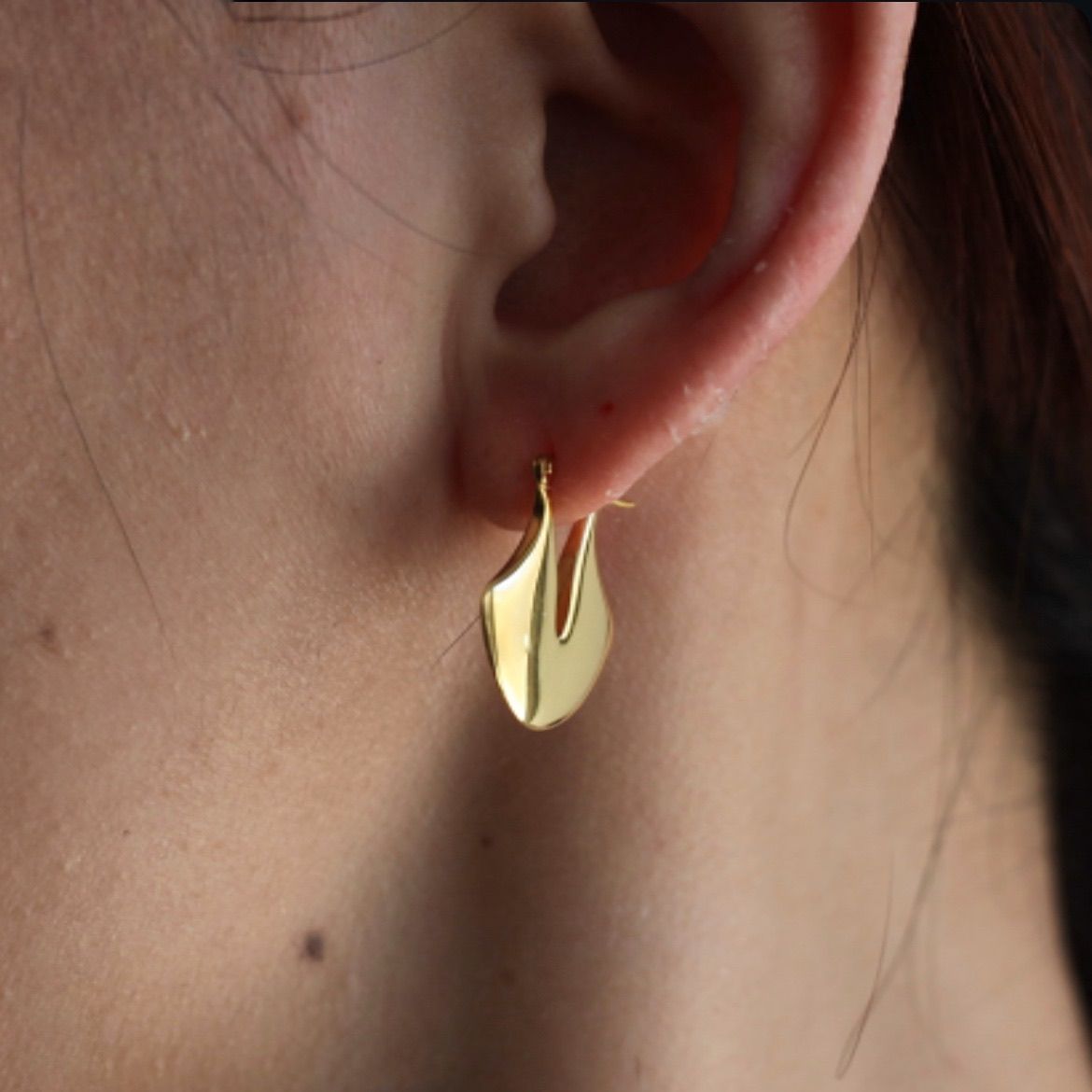 【残り一点】YU-KIN Rotus Slit Earrings(両耳用）