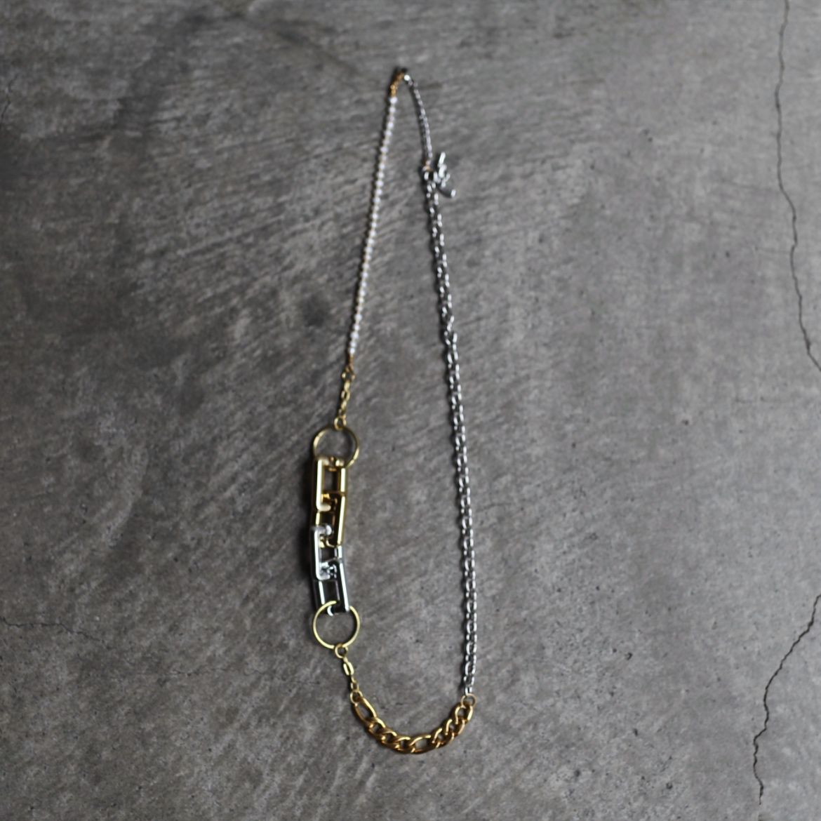 BLESS - 【残り一点】Material Mix Necklace(HAIRPIN REGULAR) | ACRMTSM ONLINE STORE