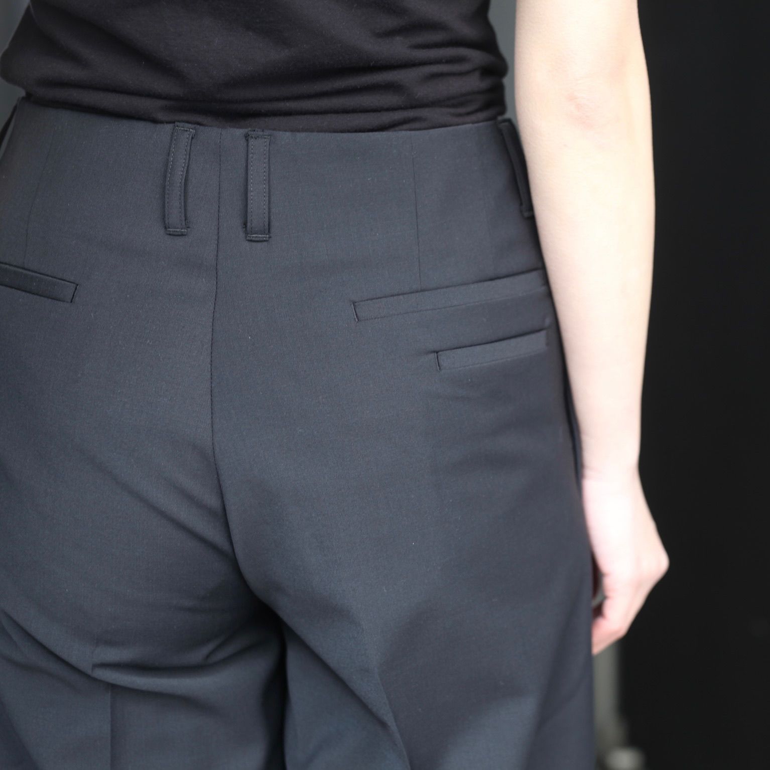 【残り一点】Wide Tailored Pants(QUINN_W/P TROPICAL)