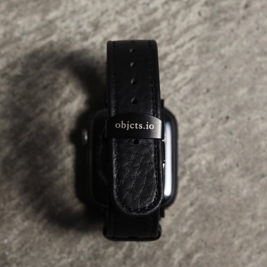 【残りわずか】レザーハイブリッドバンドDバックル for Apple Watch(BLACK)