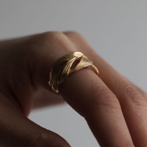 【お取り寄せ注文可能】OWL Feather Ring(GOLD)