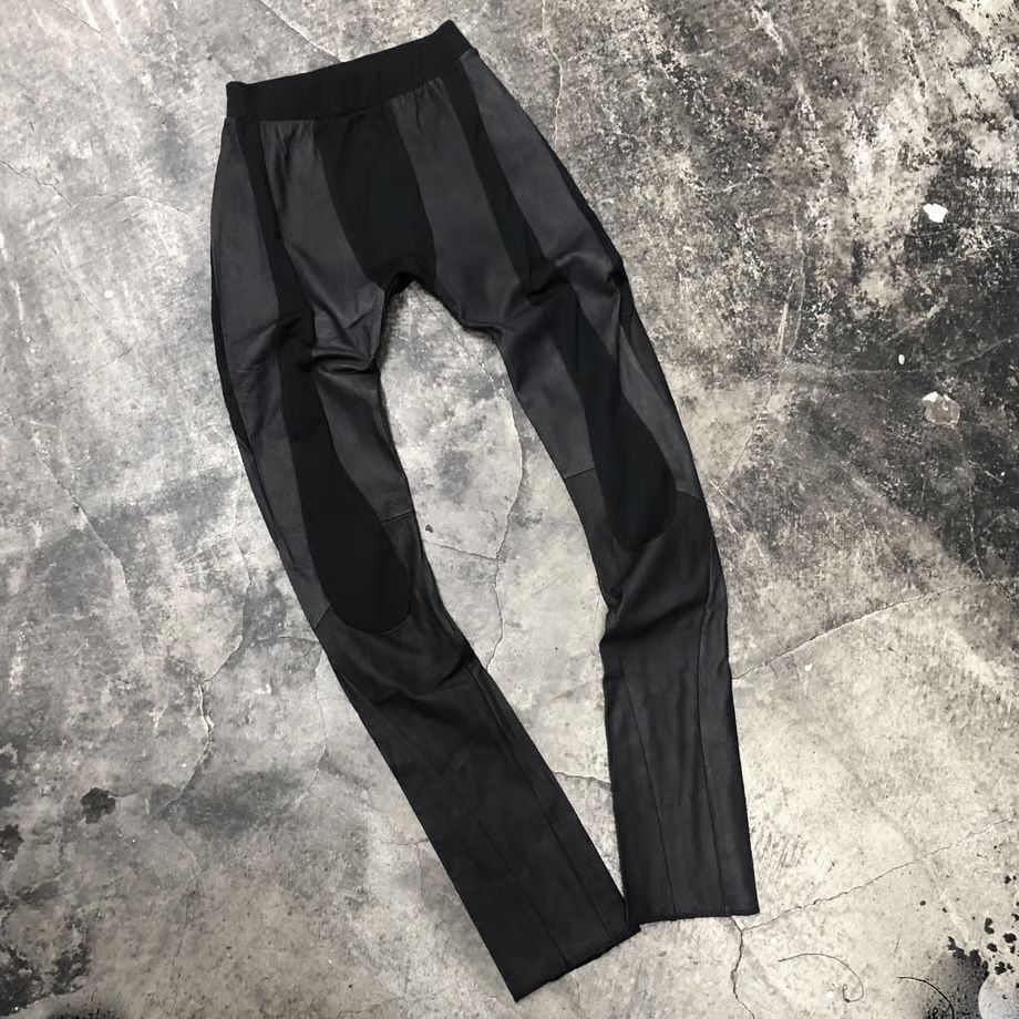 【お取り寄せ注文可能】Leather Leggings Anatomical