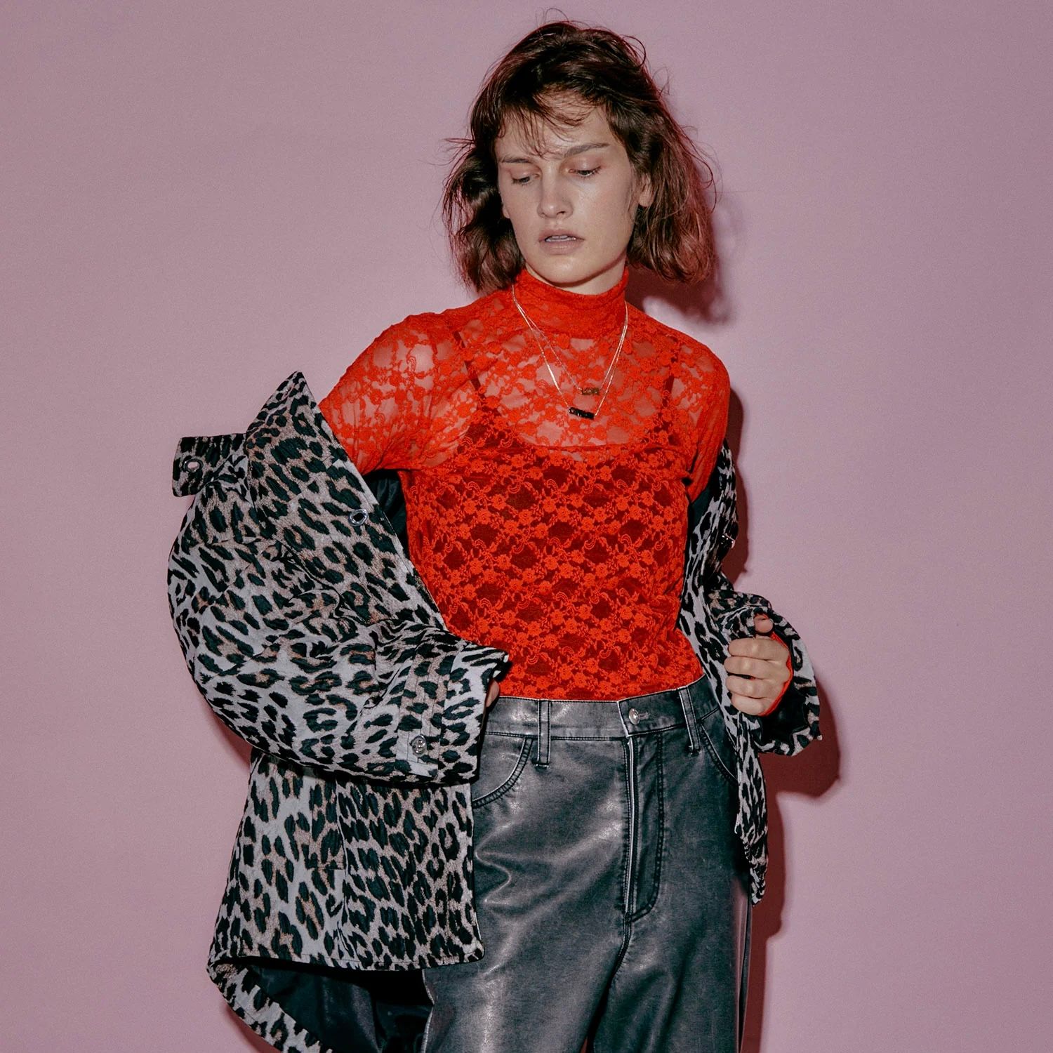 【残り一点】Lace Turtle Top