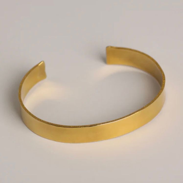 【お取り寄せ注文可能】10mm Width Plain Bangle