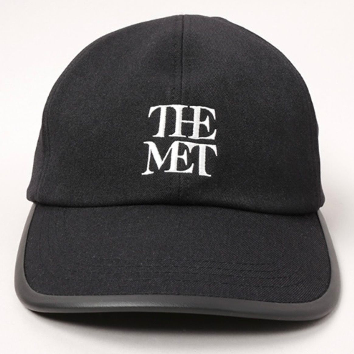 【残り一点】The Met Woolen Like Logo Cap