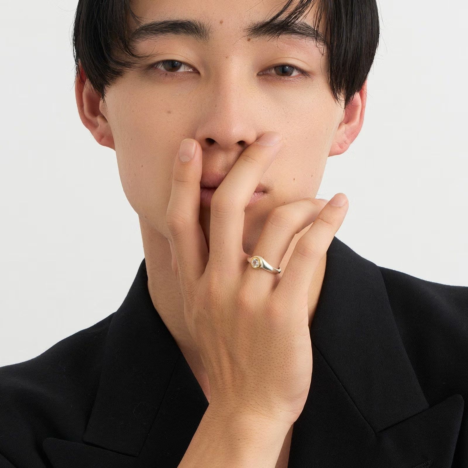 【お取り寄せ注文可能】Tiny Jewel Round Ring