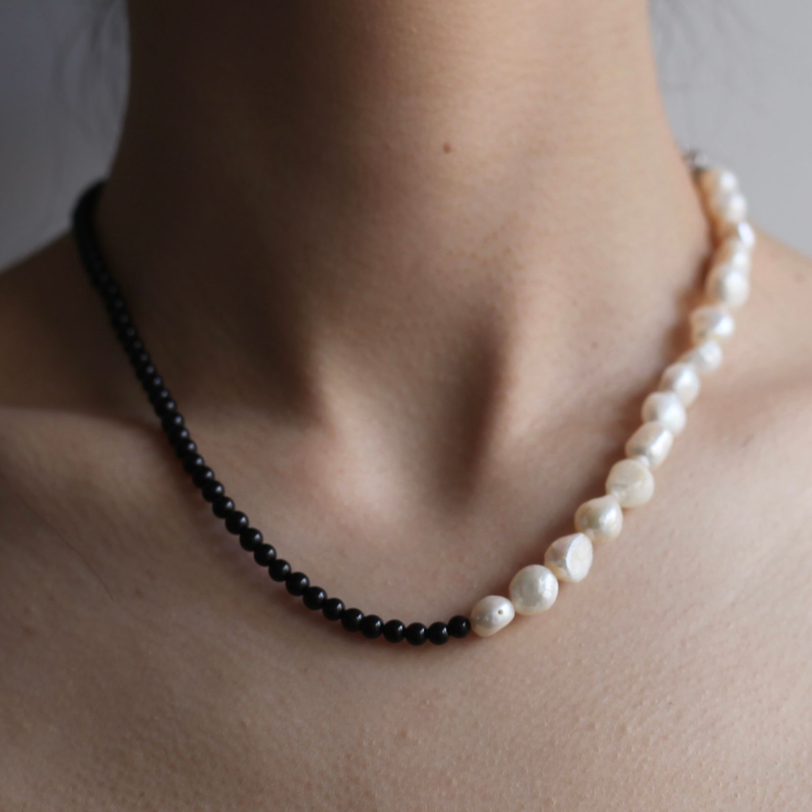 【残り一点】Baroque Pearl × Onyx Necklace