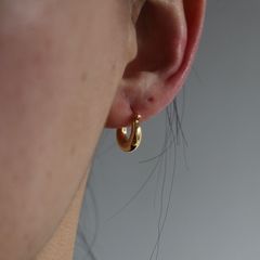 【残りわずか】Minimal Hoop Earrings(両耳用）