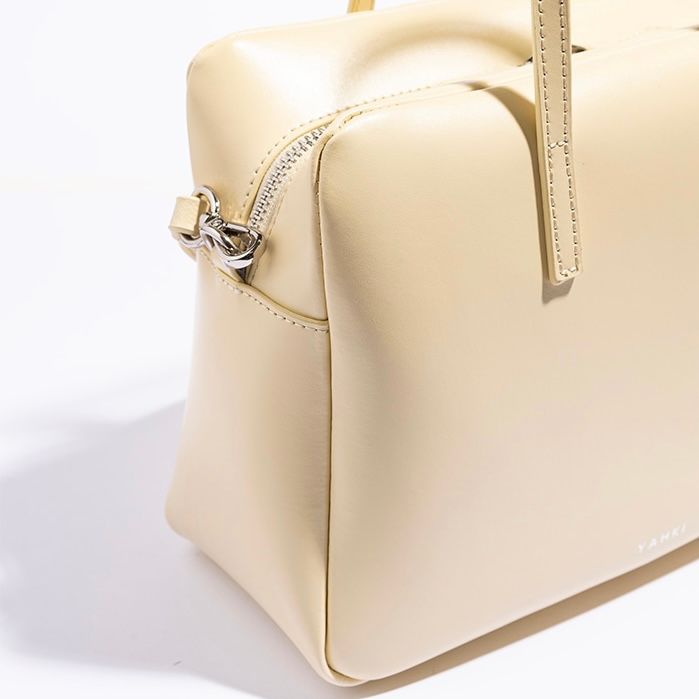 【残り一点】Cross Body Bag