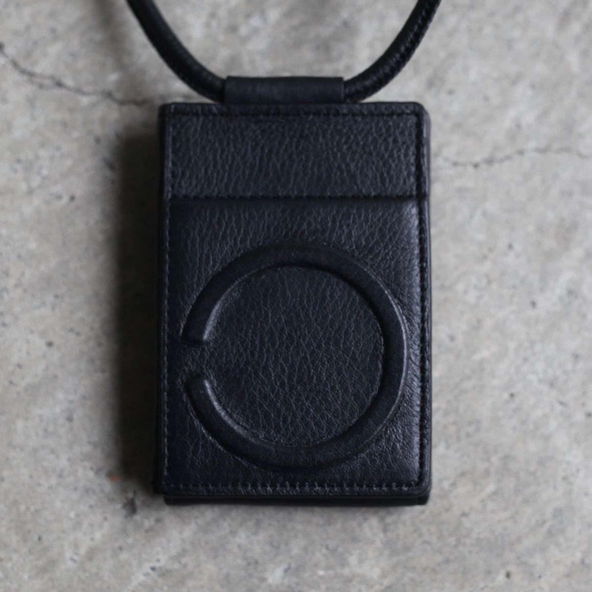 【残り一点】レザーストラップ付ウォレット(BLACK)