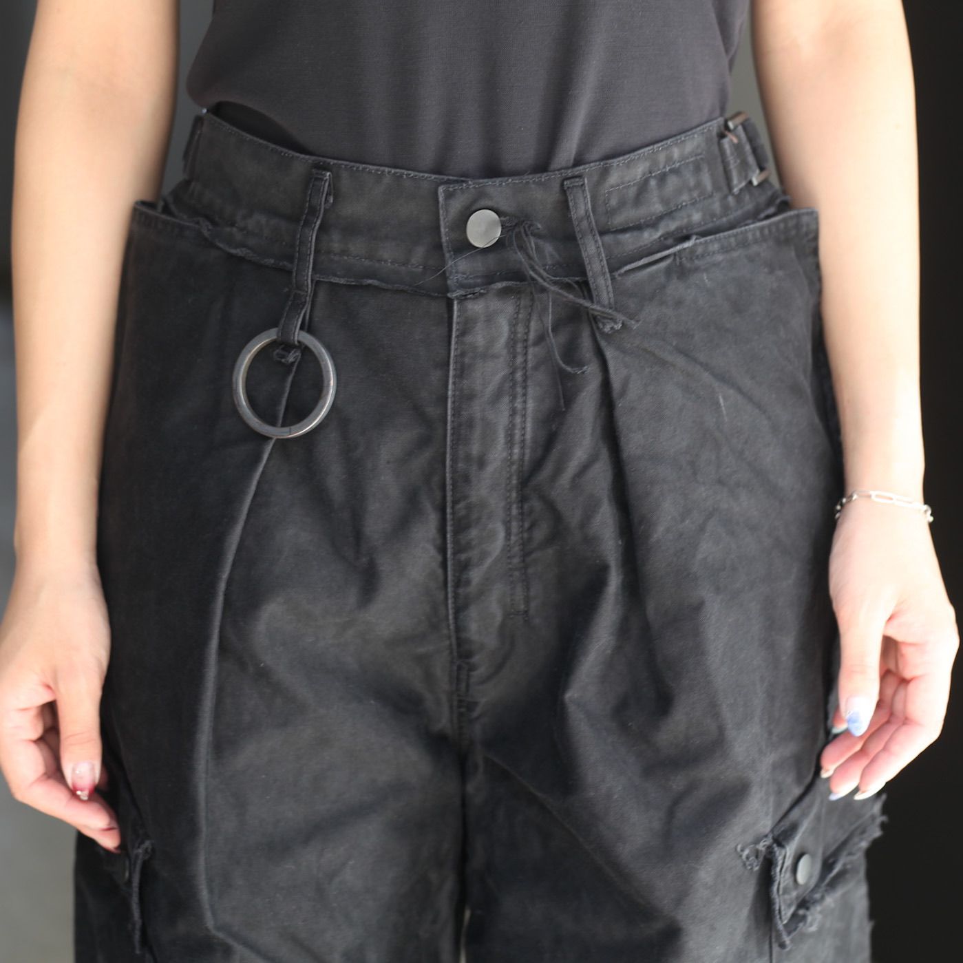 【残りわずか】Slash Seam Twist Cargo Pants(PIGMENT DYED MOLESKIN)