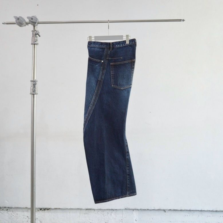 【残りわずか】3D Twisted Wide Leg Jeans