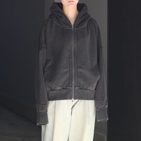 【残りわずか】Eternal Zip
