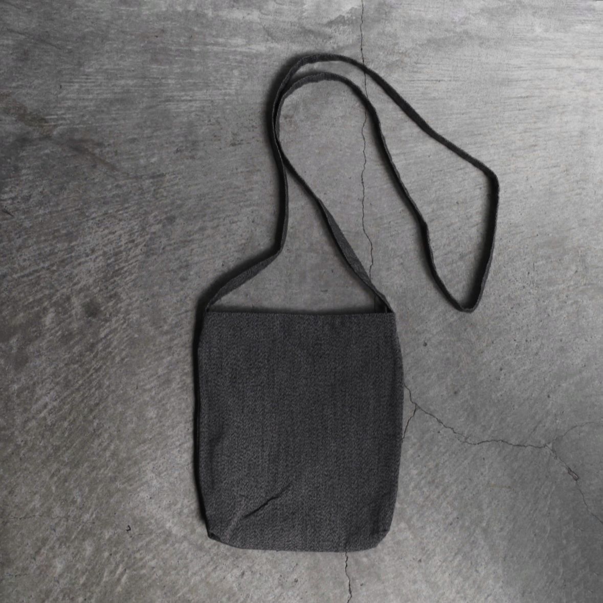 【残りわずか】Researcher Bag Small(B&W)