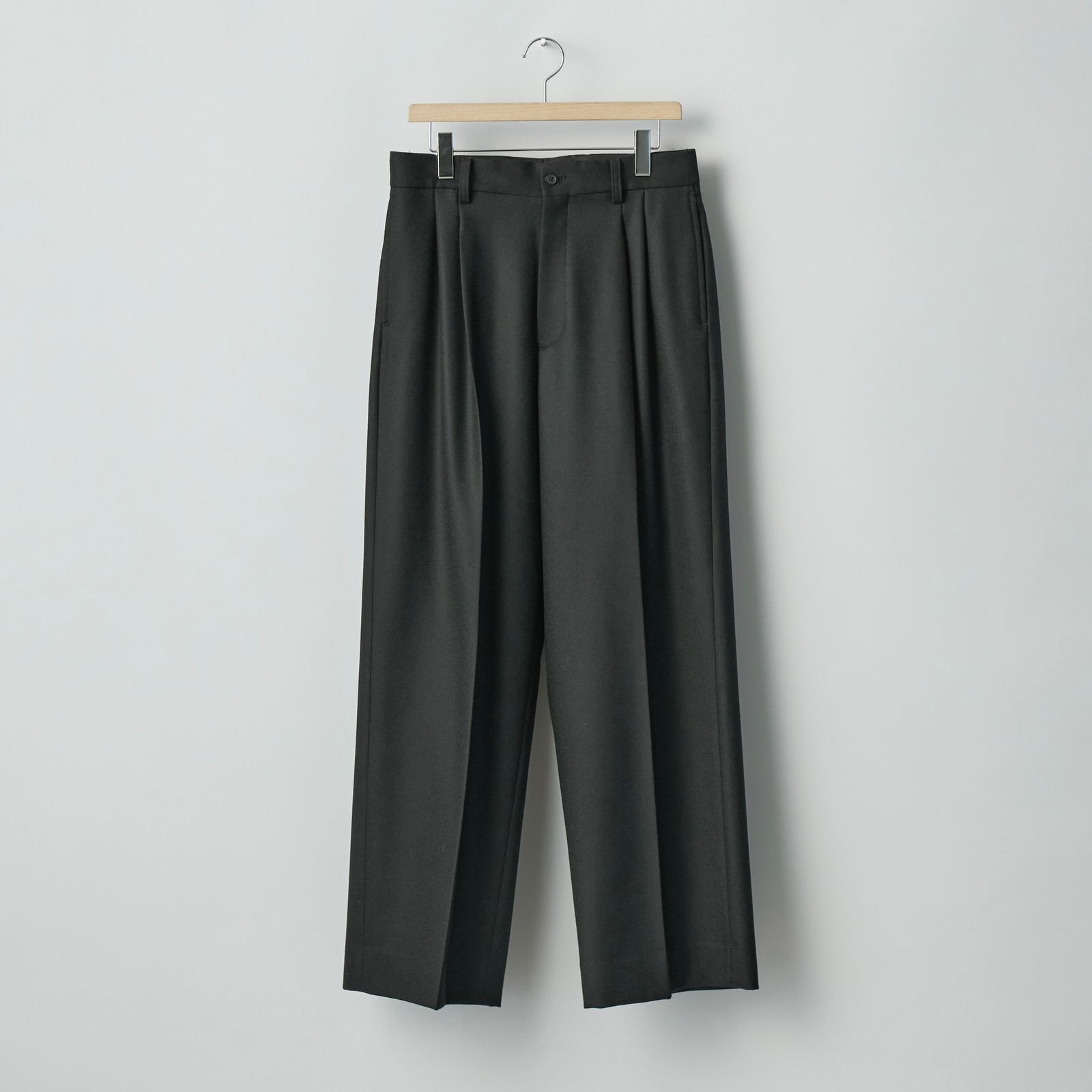 【残りわずか】Wool Flannel Long Wide Trousers