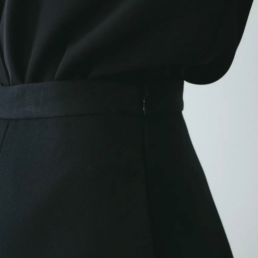【残り一点】CLO Round Form Skirt